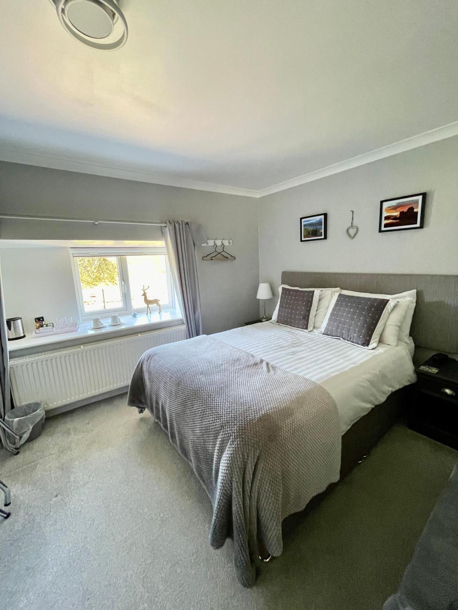 Lundie View B&B Invergarry Exterior foto